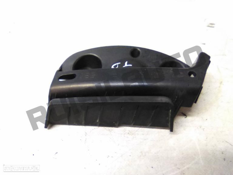 Guia / Encaixe Pára-choques Trás Direito  Bmw 3 (e90) [2004_201 - 2