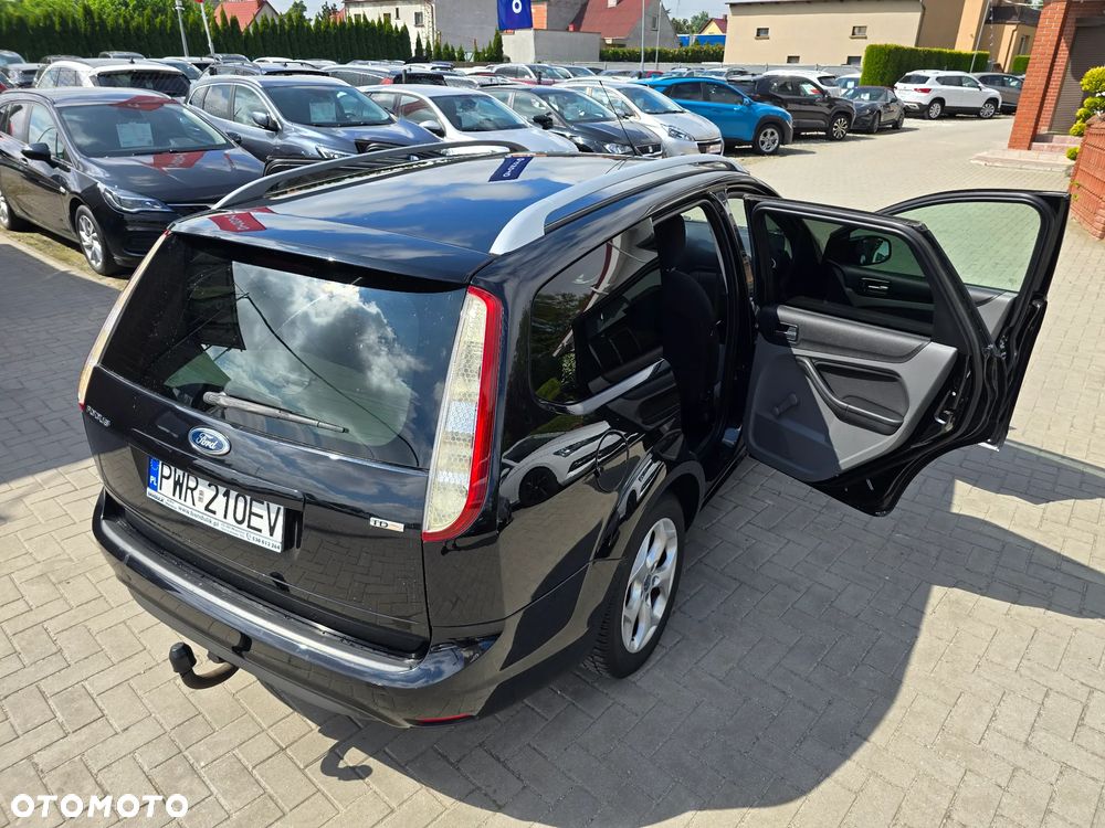 Ford Focus - 34