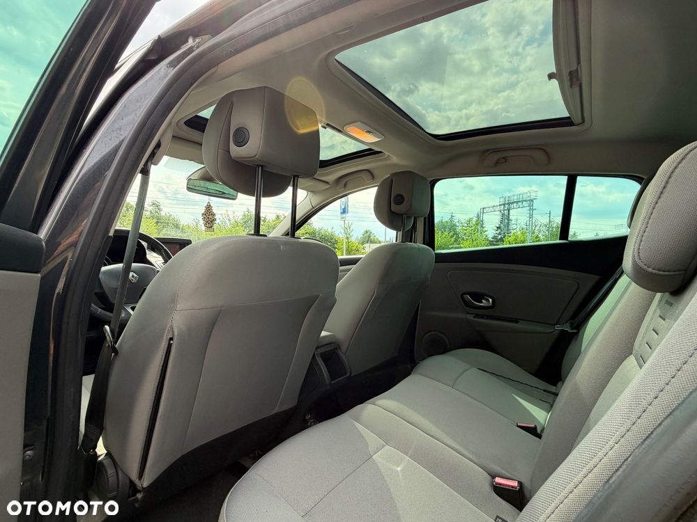 Renault Megane 1.5 dCi Privilege - 5