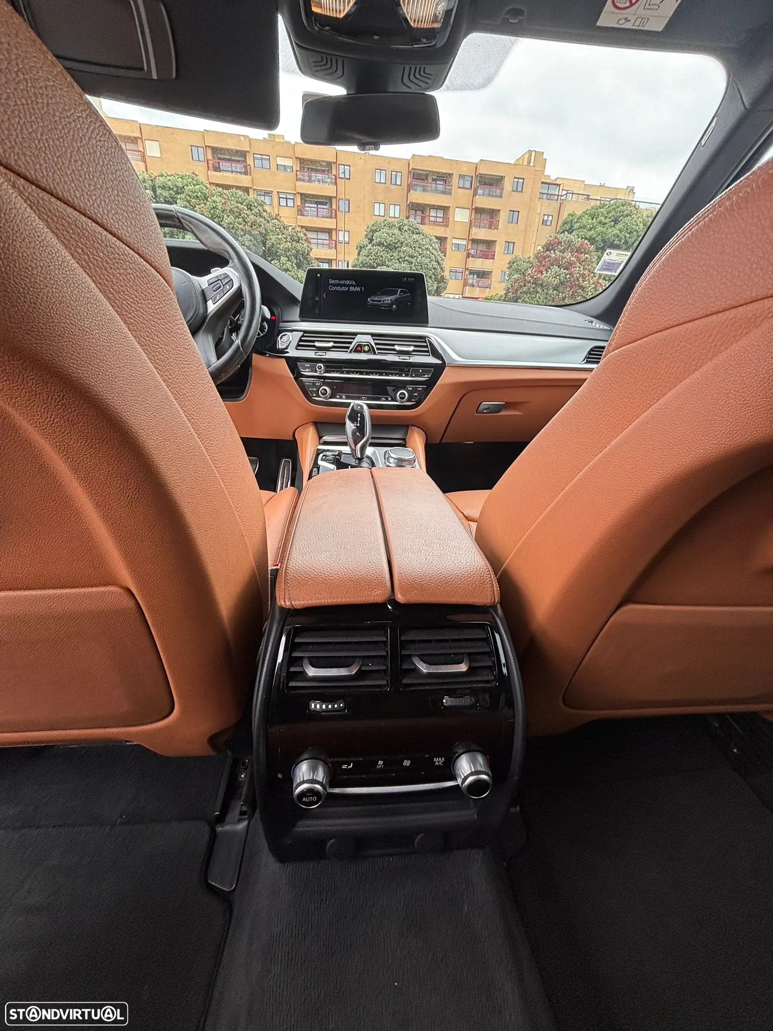 BMW 520 d xDrive Pack M Auto - 26