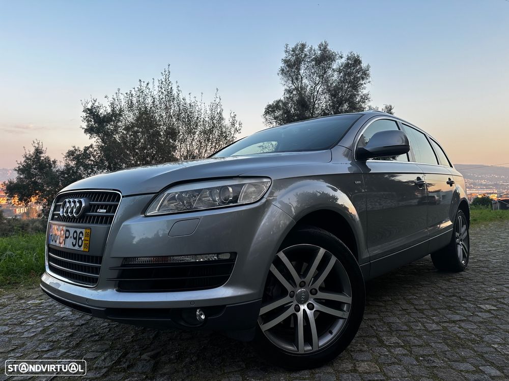 Audi Q7 3.0 TDI Sport Tiptronic - 1
