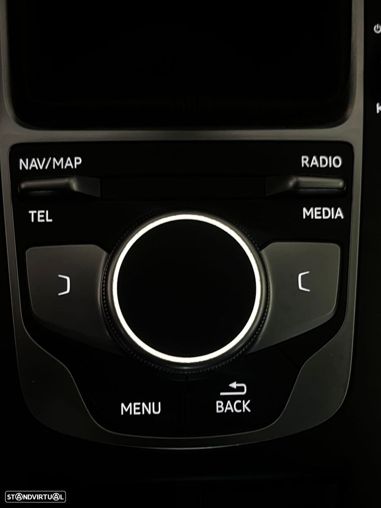 Audi A3 Sportback 1.6 TDI Design - 14