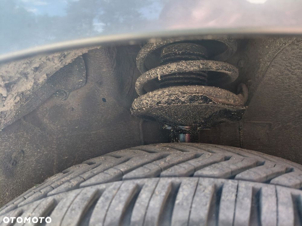 Nissan Almera 1.5 dCi Visia - 17