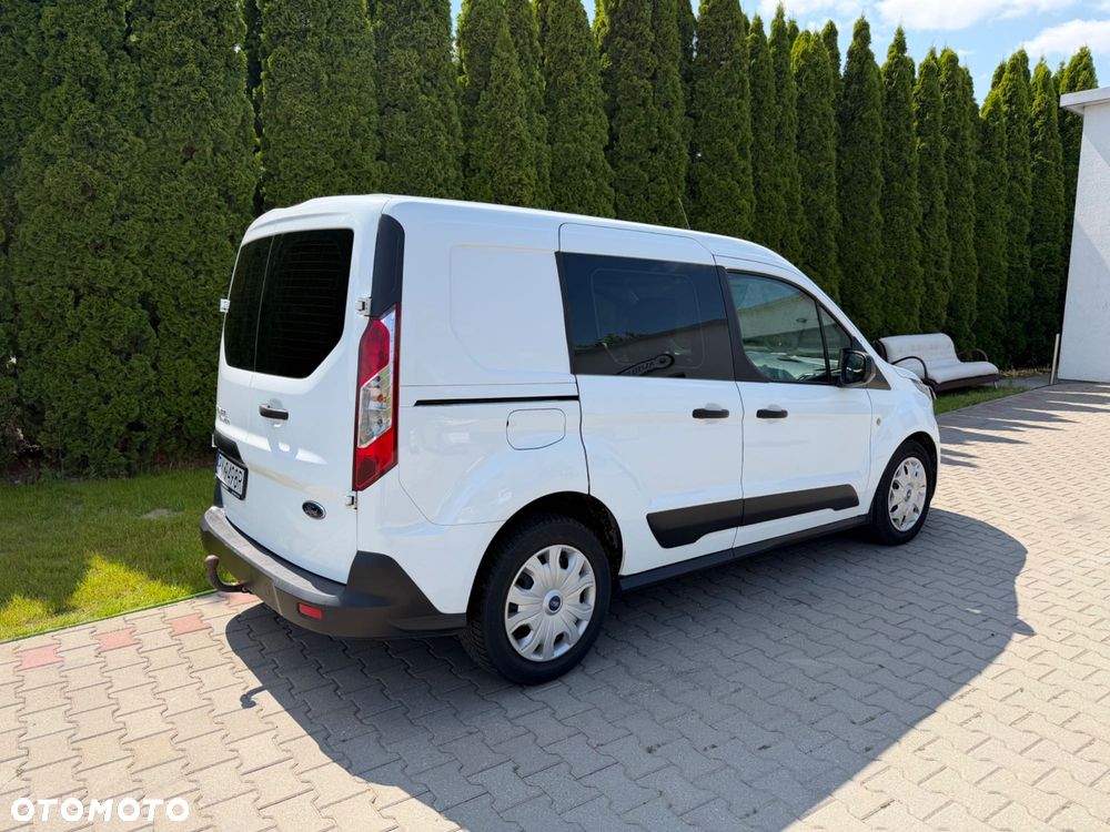 Ford Tourneo Connect - 4