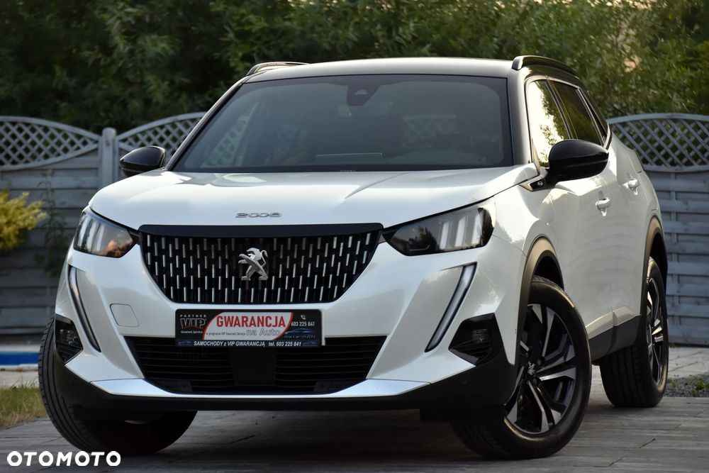 Peugeot 2008 PureTech 130 EAT8 GT Pack - 4