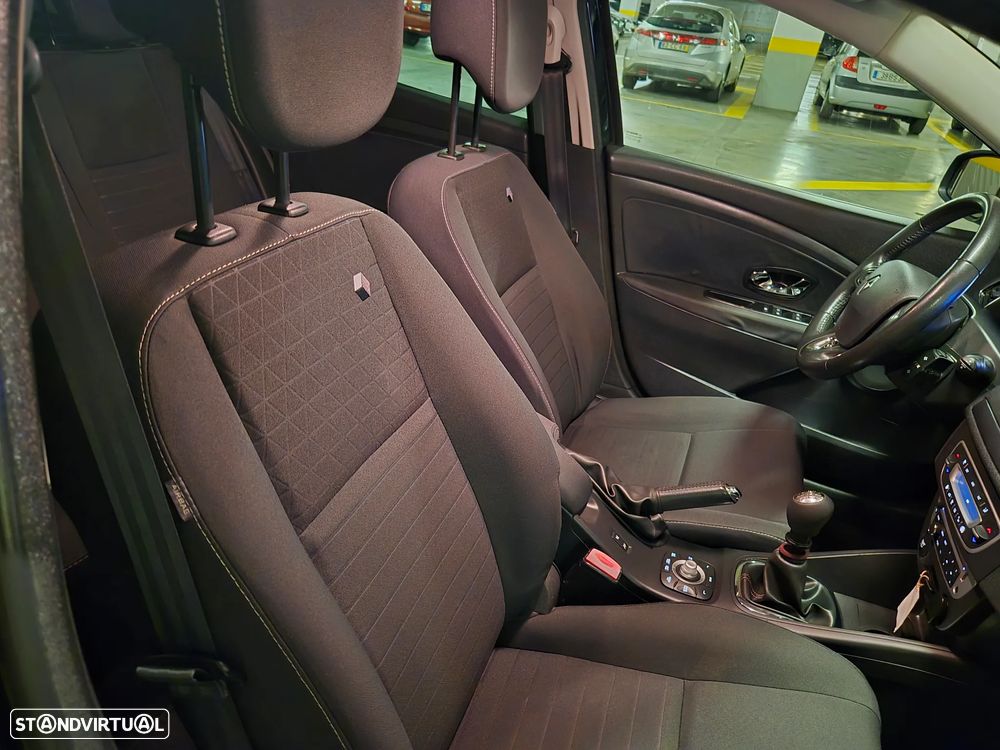 Renault Mégane Sport Tourer 1.5 dCi Limited SS - 38