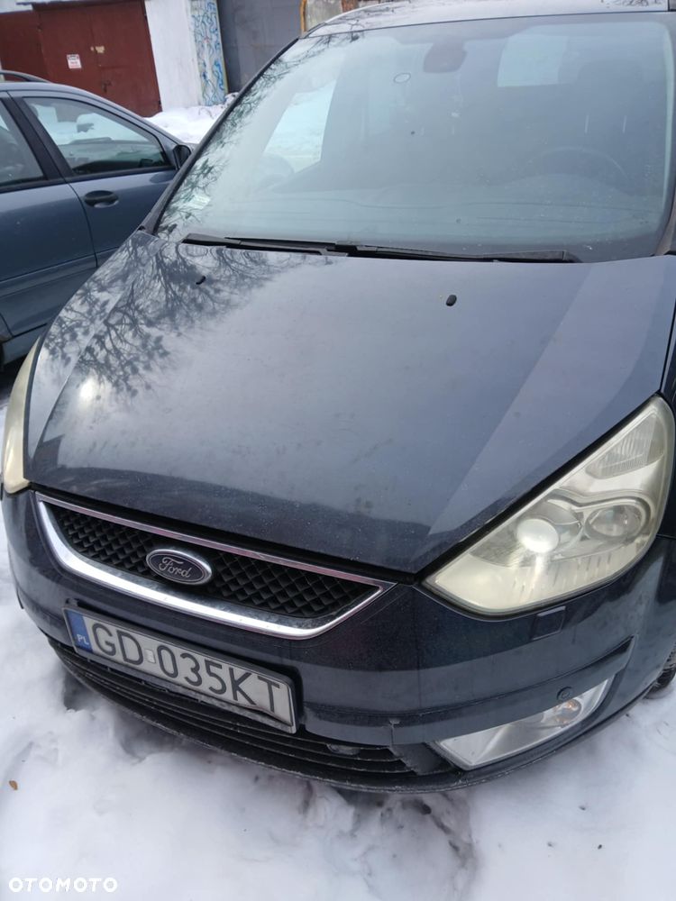 Ford Galaxy 2.0 TDCi Ambiente - 11