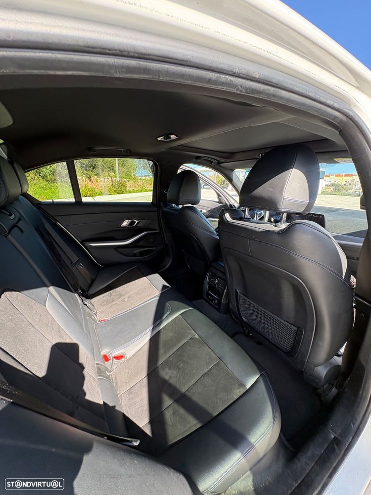 BMW 330 e Pack M Auto - 11