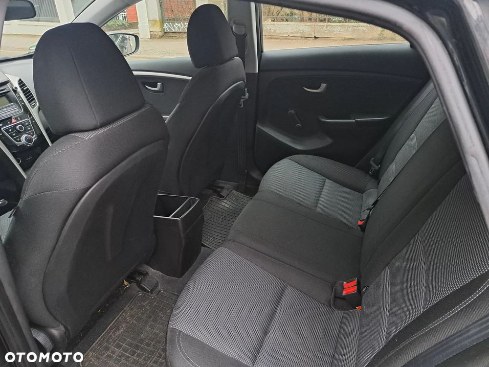 Hyundai i30 1.4 Comfort - 6