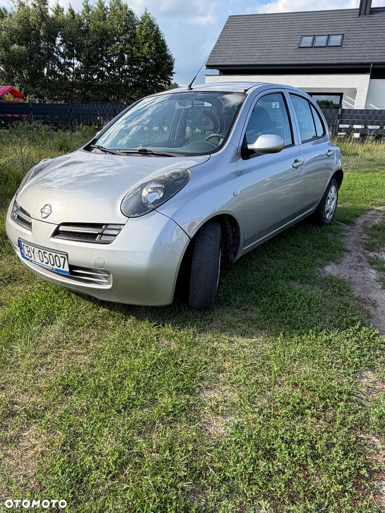 Nissan Micra - 1
