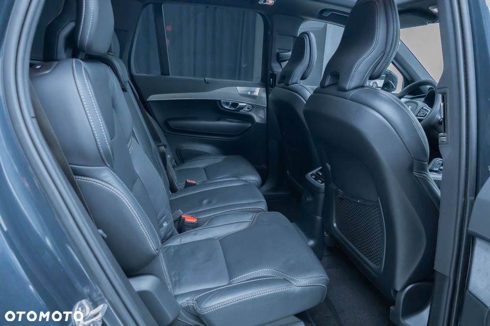 Volvo XC 90 T8 AWD Recharge Geartronic RDesign Edition - 38