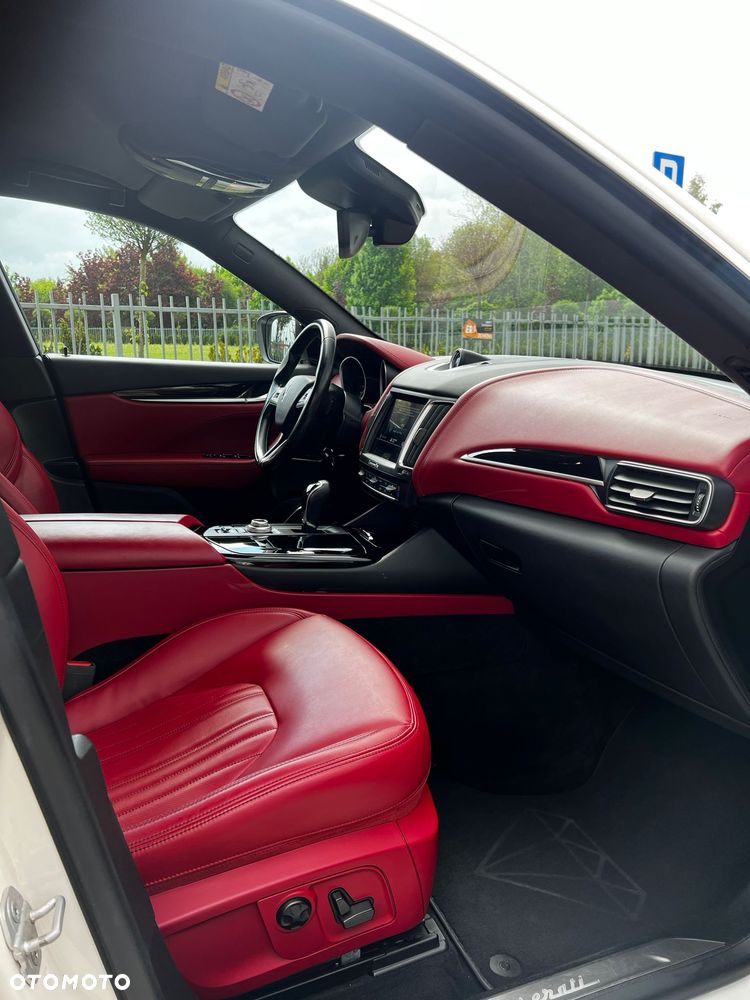 Maserati Levante Diesel - 19