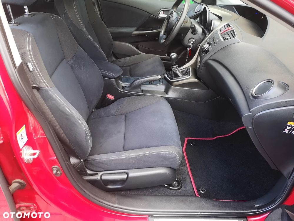 Honda Civic 1.4 i-VTEC Comfort - 30