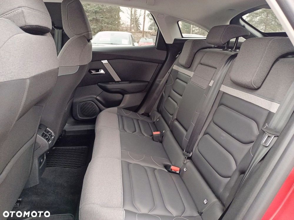 Citroën C4 1.2 PureTech Max S&S EAT8 - 10