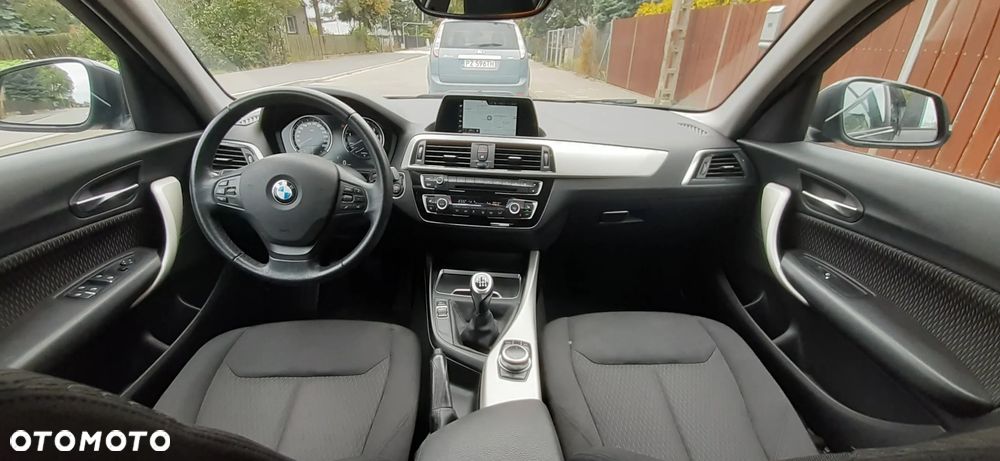 BMW Seria 1 - 17