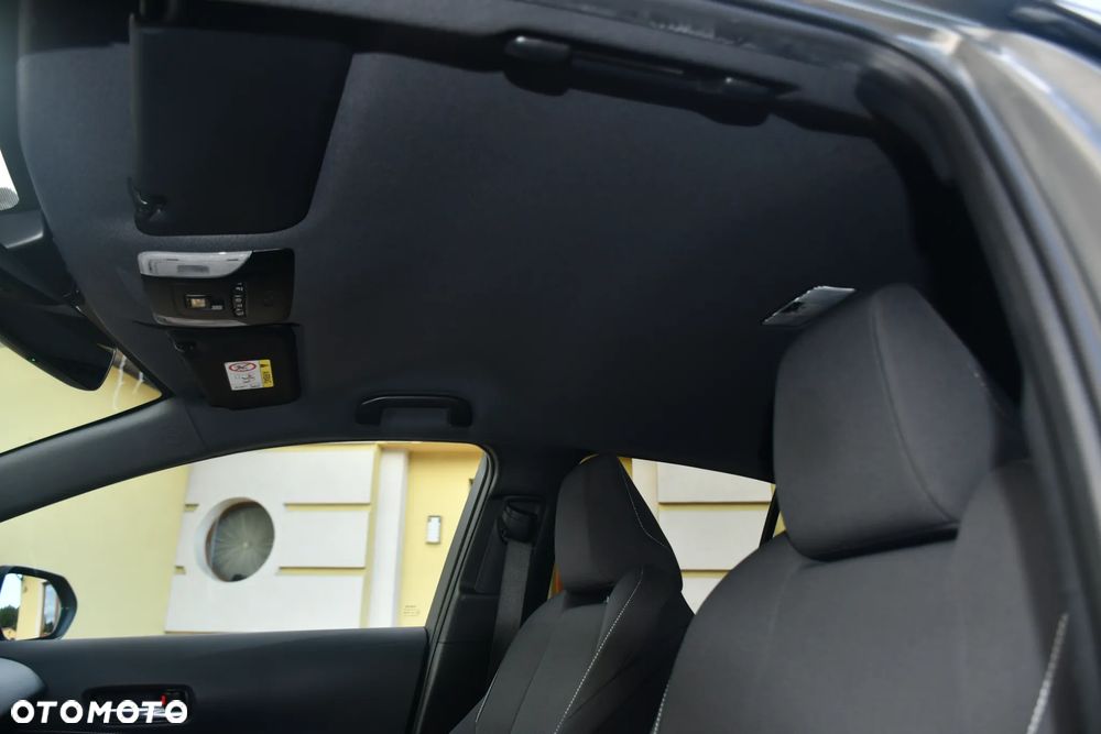 Toyota Corolla 1.8 Hybrid Trek - 34