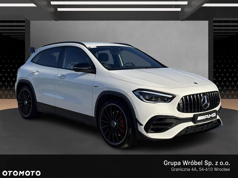 Mercedes-Benz GLA - 7