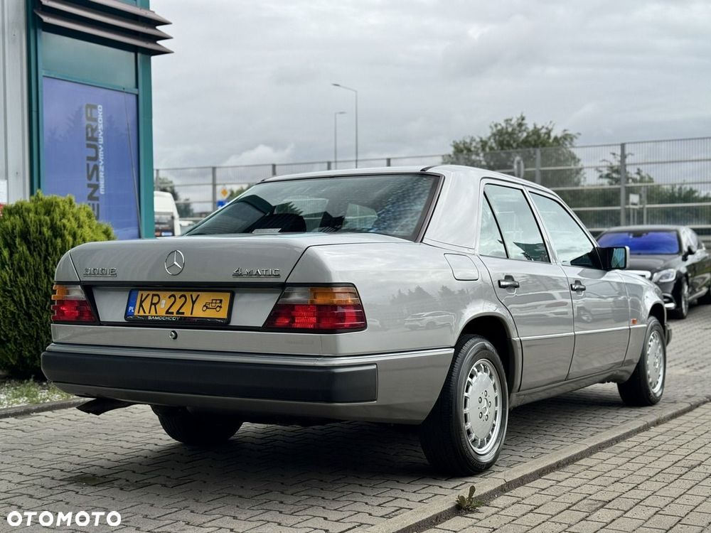 Mercedes-Benz W124 (1984-1993) - 9