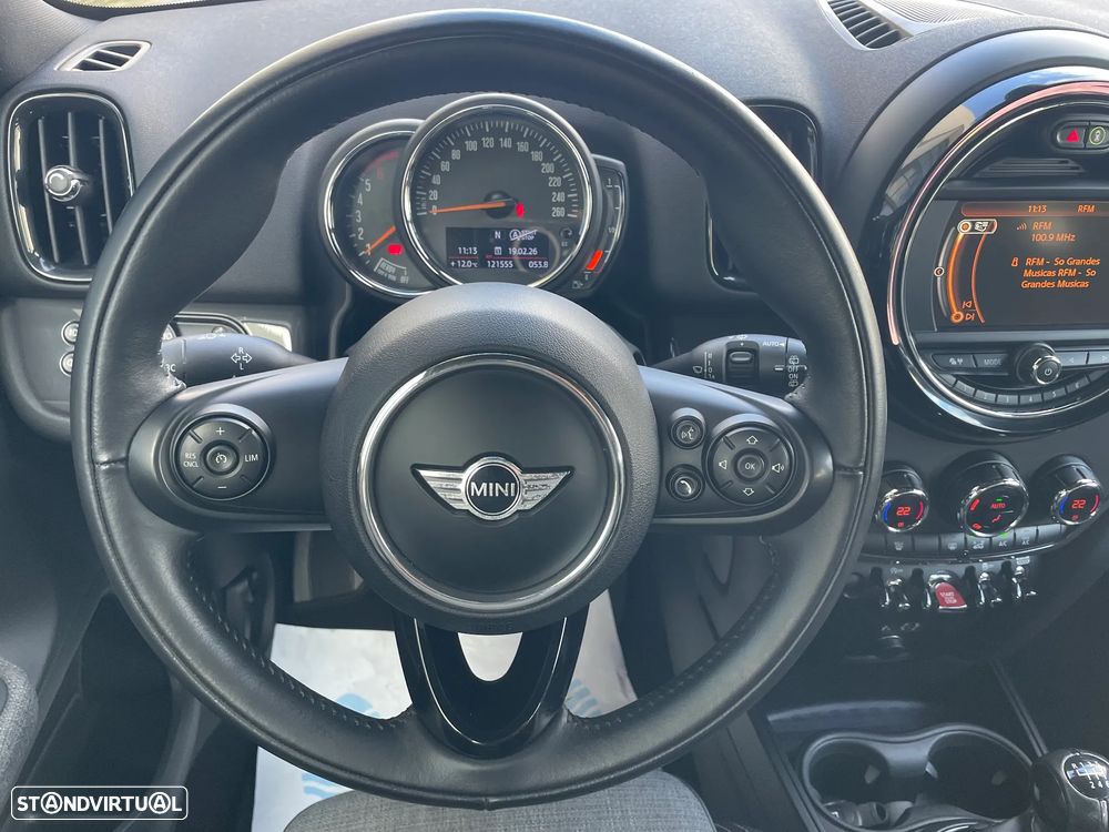 MINI Countryman One D - 7