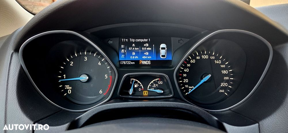 Ford Focus 2.0 TDCI Powershift Titanium - 18