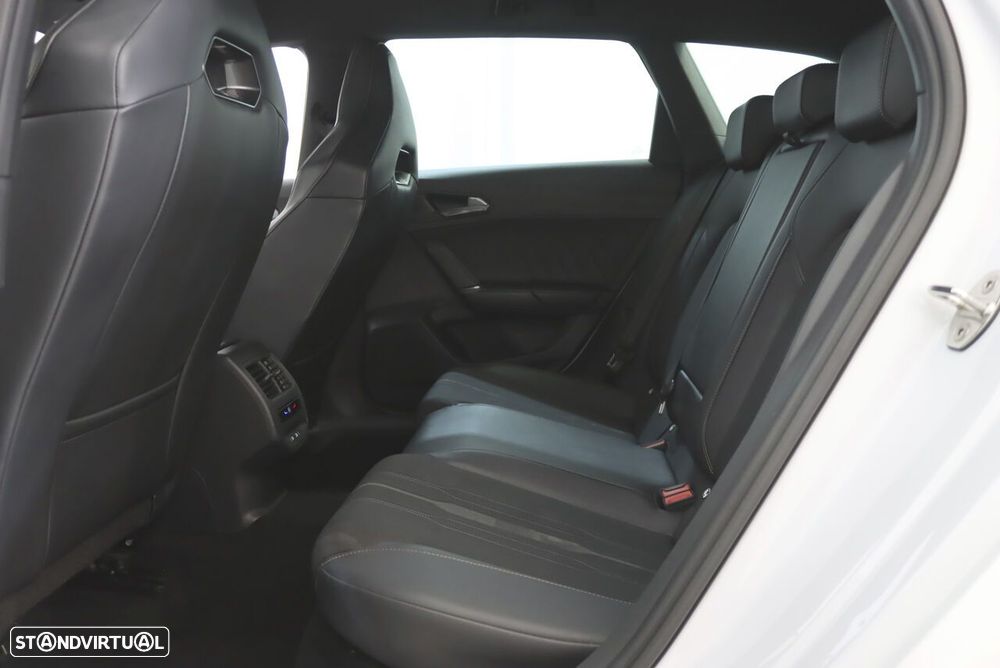 Cupra Leon ST 1.4 e-Hybrid MID DSG - 10