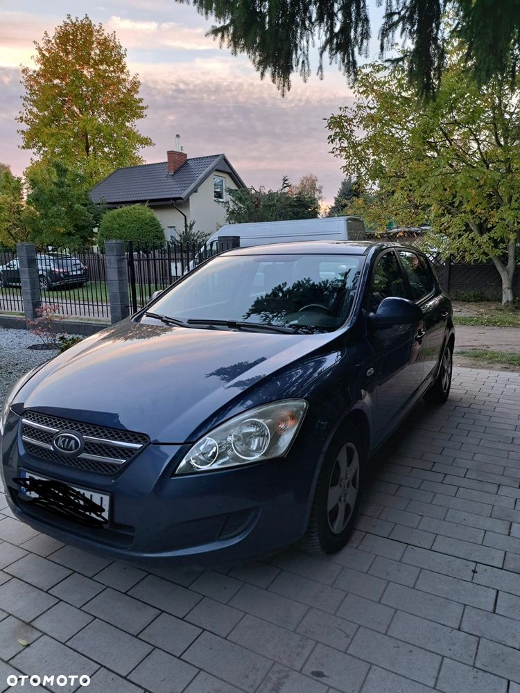 Kia Ceed - 2
