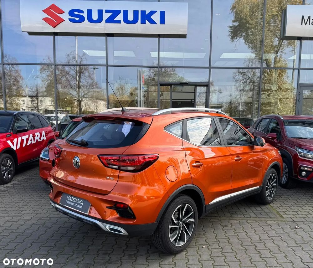 MG ZS - 3