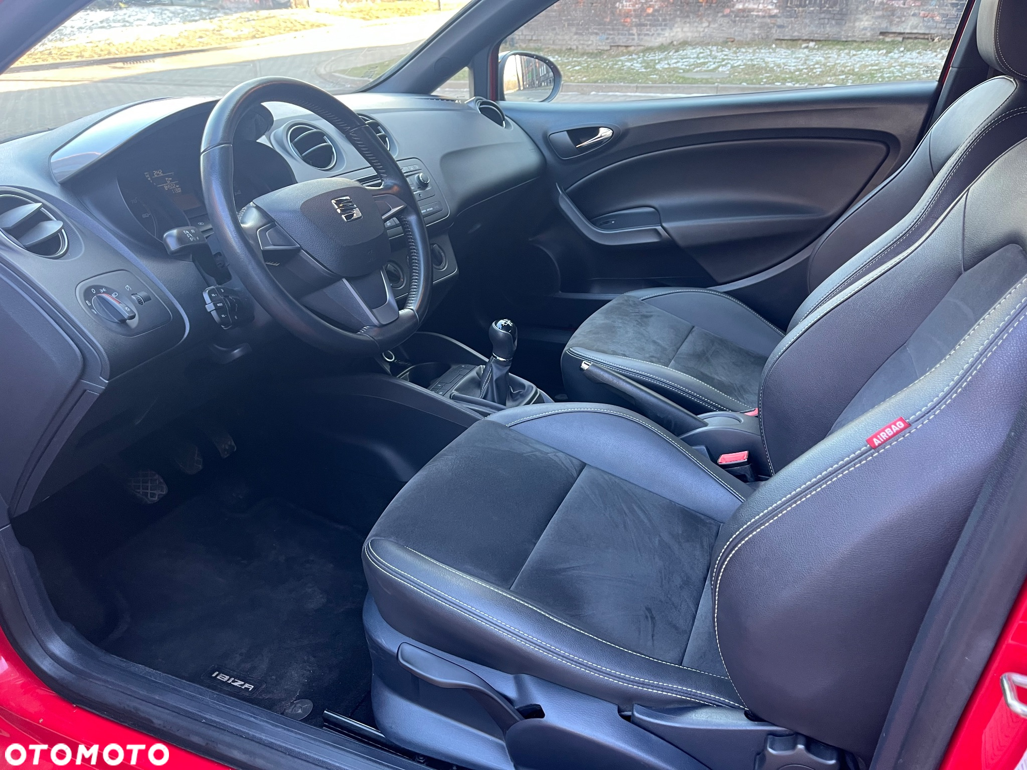 Seat Ibiza SC 1.2 TSI 30 Years - 9