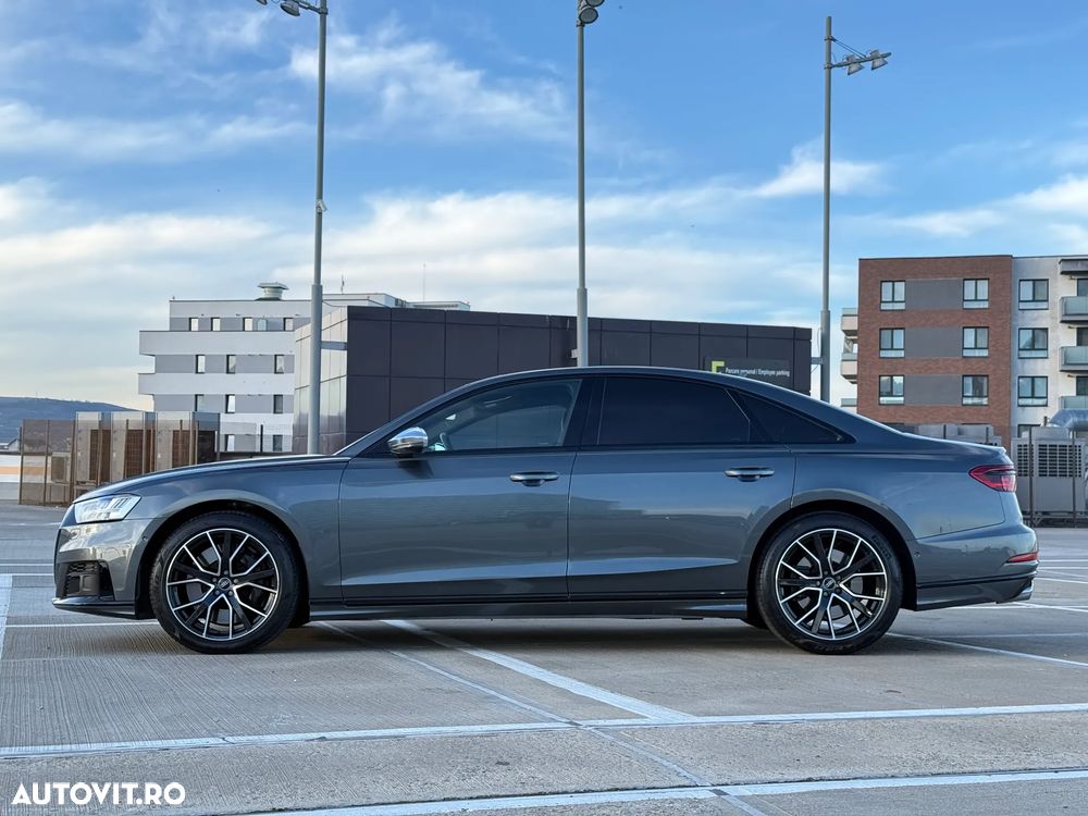 Audi S8 4.0 TFSI quattro Tiptronic - 4
