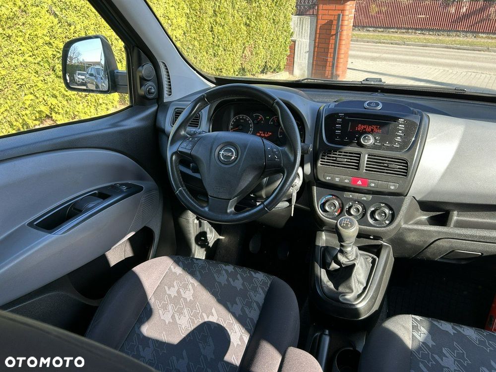 Opel Combo 1.4 Enjoy Eu6 - 9