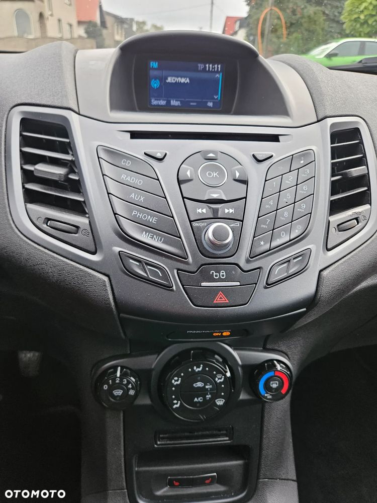 Ford Fiesta 1.25 Trend EU5 - 17