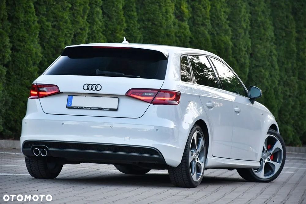 Audi A3 Sportback 2.0 TDI clean diesel Edycja specjalna - 17