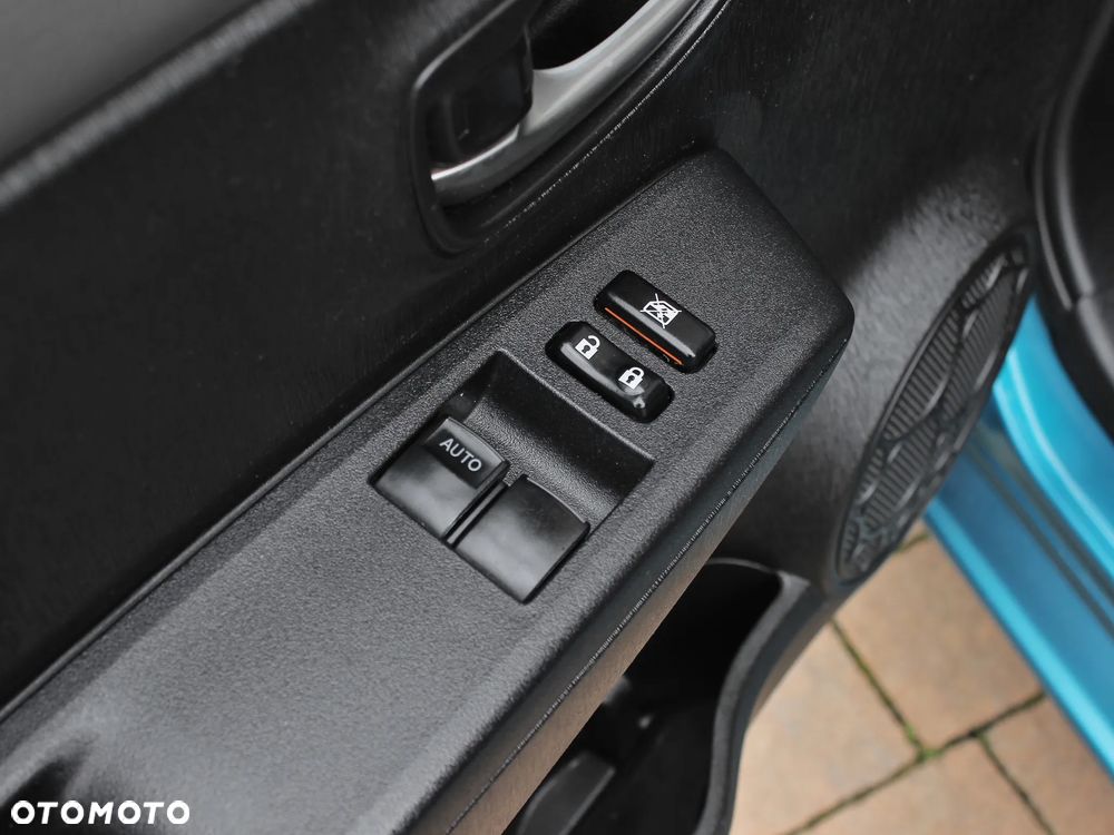 Toyota Yaris 1.33 VVT-i Executive - 22