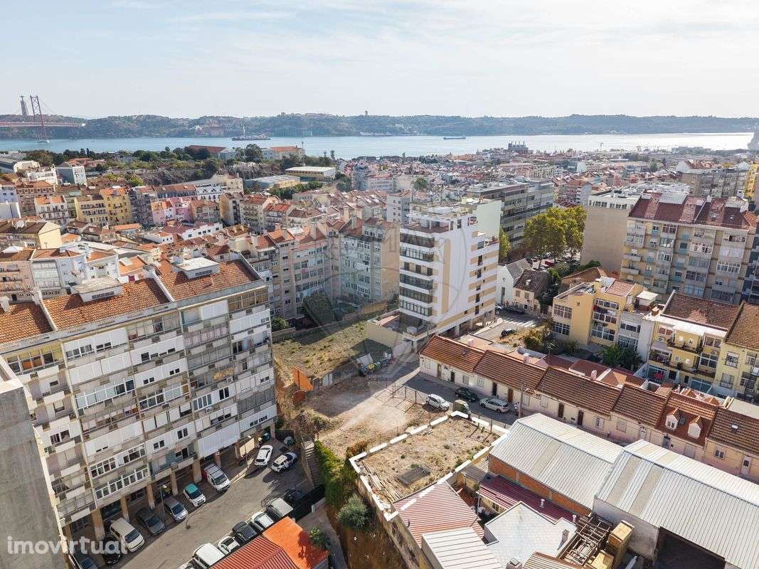 Terreno  para venda - Grande imagem: 2/6