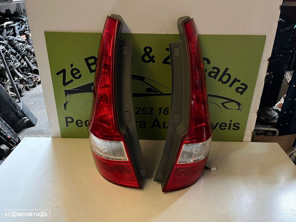 Hyundai i30 CW - FAROLIM DIREITO / ESQUERDO - FT506 - 1