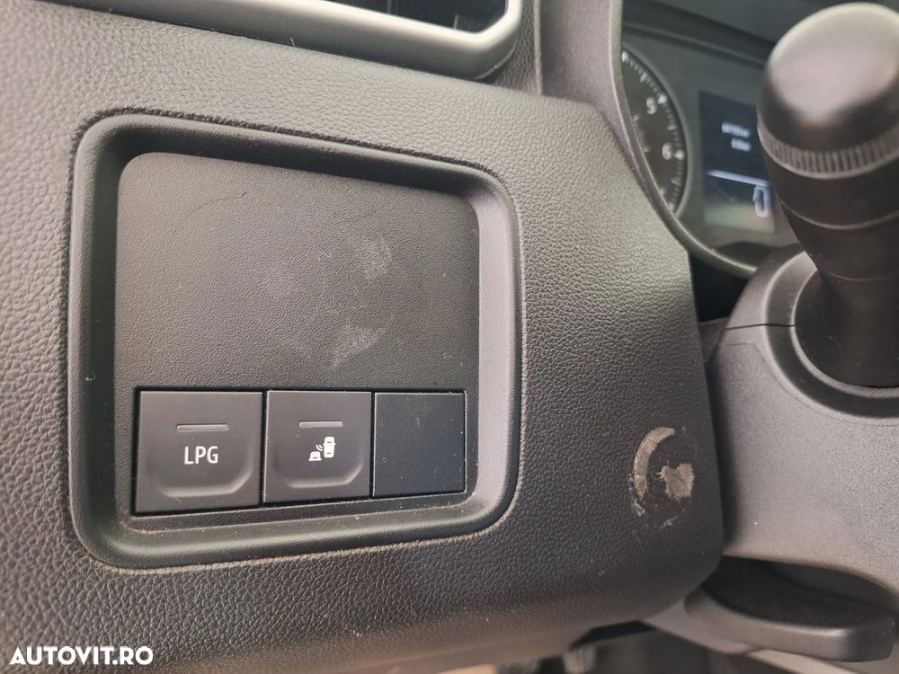 Dacia Duster ECO-G 100 Prestige Plus - 29