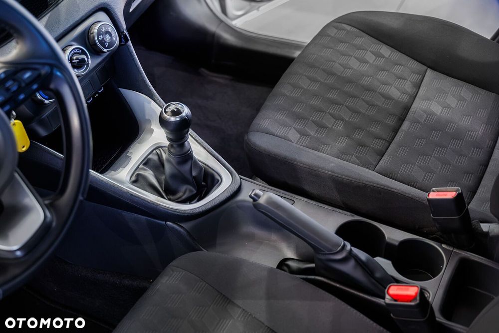 Toyota Yaris 1.5 Comfort - 39