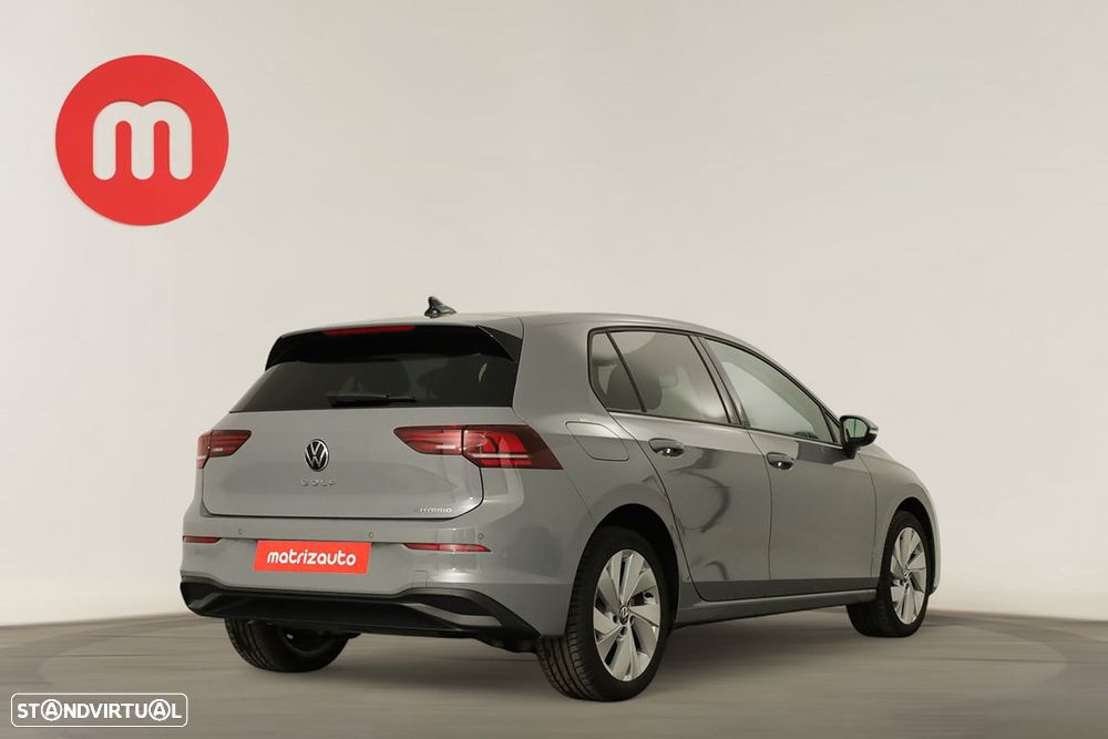 VW Golf 1.5 TSI e-Hybrid Life DSG - 4