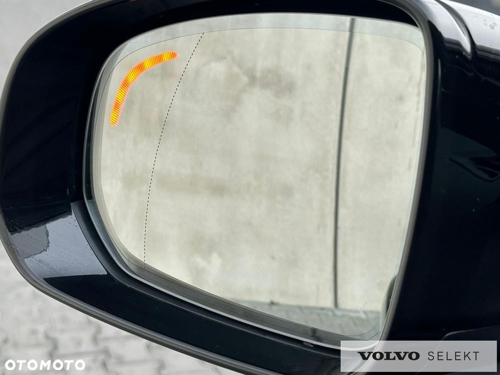 Volvo XC 60 - 19