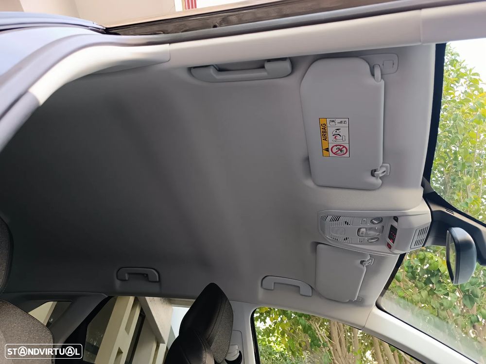 Peugeot 3008 1.2 PureTech Allure Pack EAT8 - 22