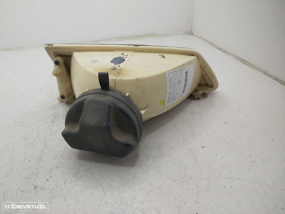 Farol/ Otica Dianteiro Esq Peugeot 106 Ii (1A_, 1C_) - 3