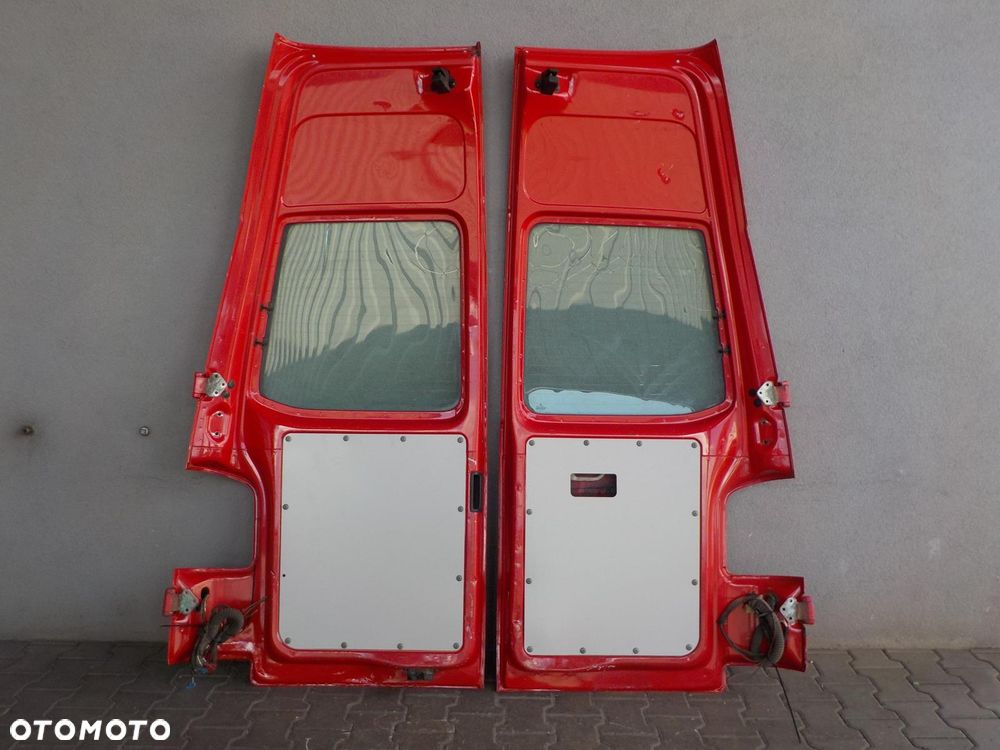VW T5 T6 DRZWI SKRZYDEŁKOWE TYŁ TYLNE PRAWE LEWE SZYBA WYSOKIE - 6