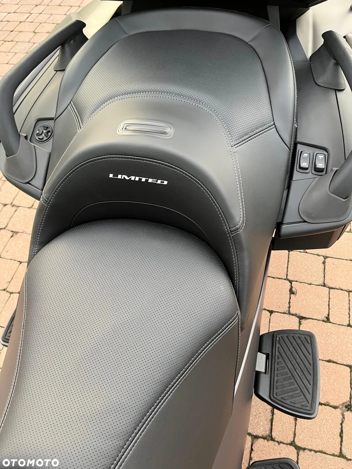 Can-Am Spyder - 6