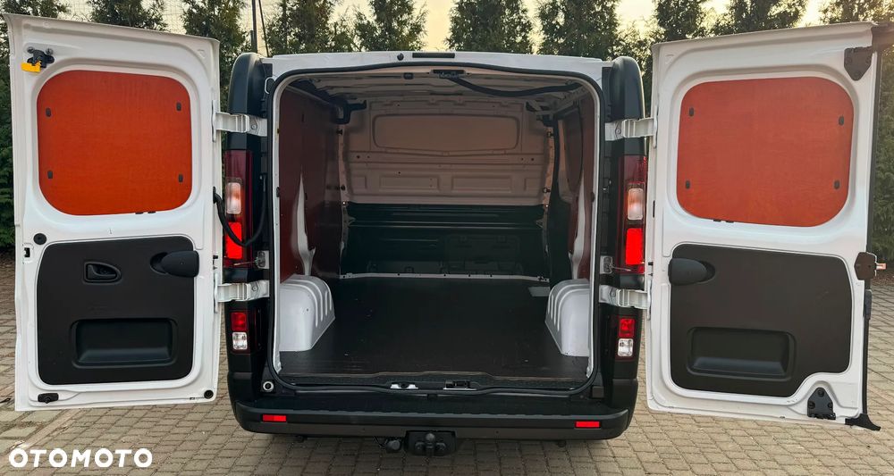 Renault TRAFIC - 11