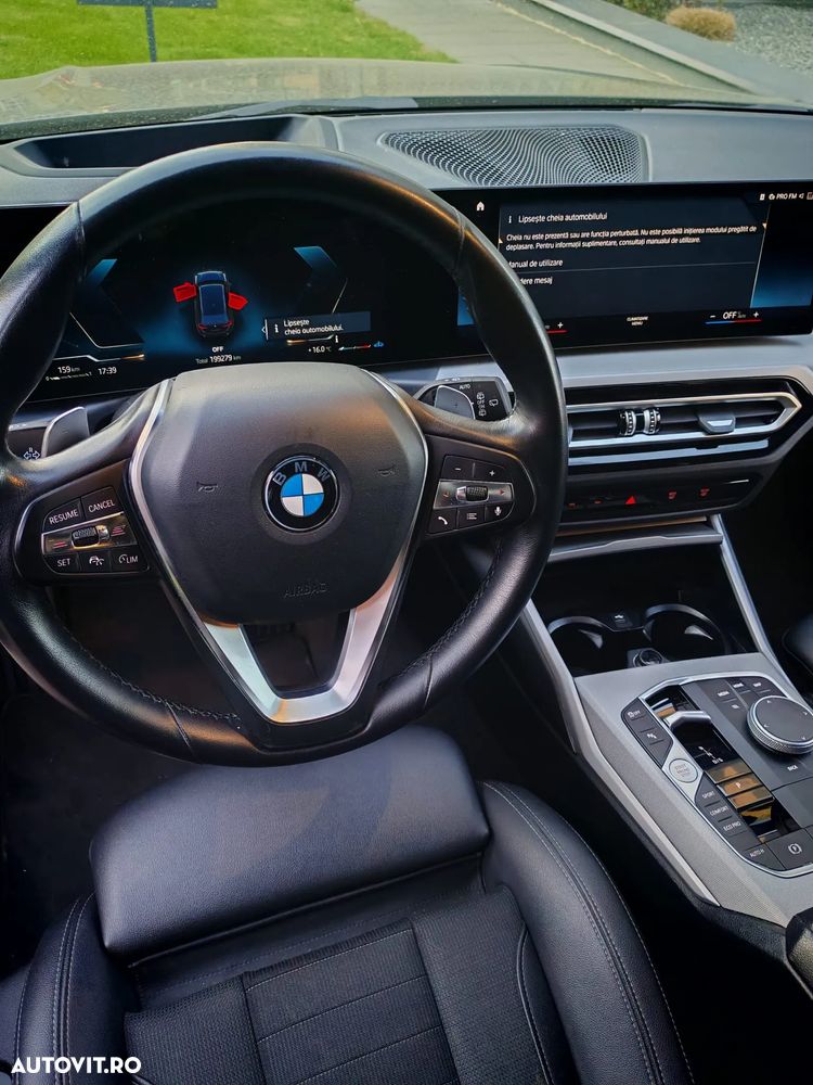 BMW Seria 3 318d Aut. - 38