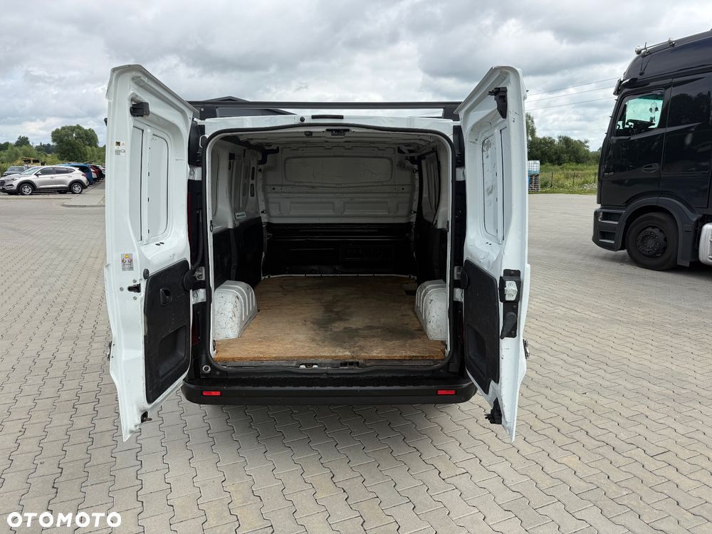 Renault Trafic - 9