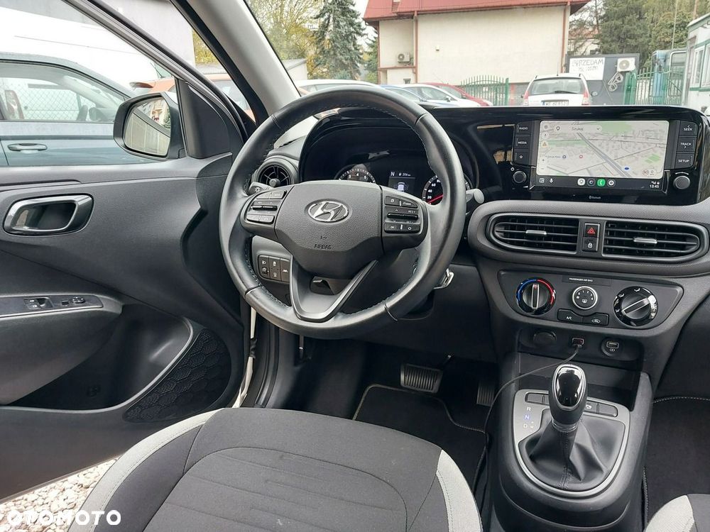Hyundai i10 2021