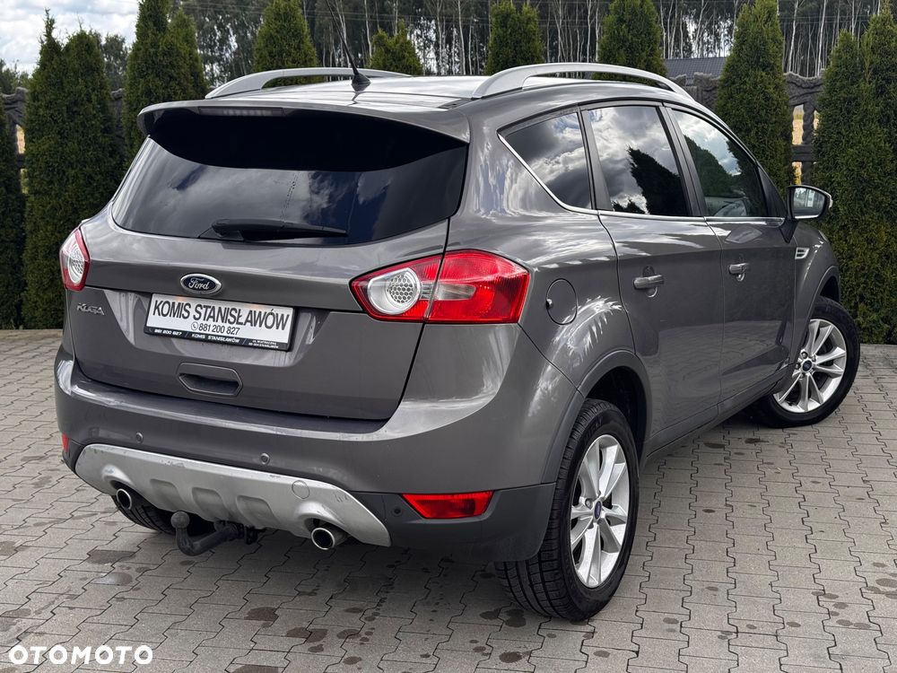 Ford Kuga 2.0 TDCi 2x4 Titanium - 18