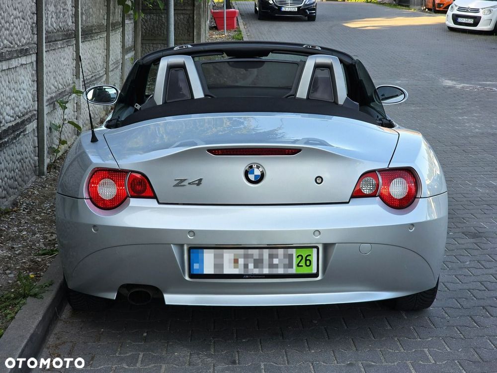 BMW Z4 2.0i - 11
