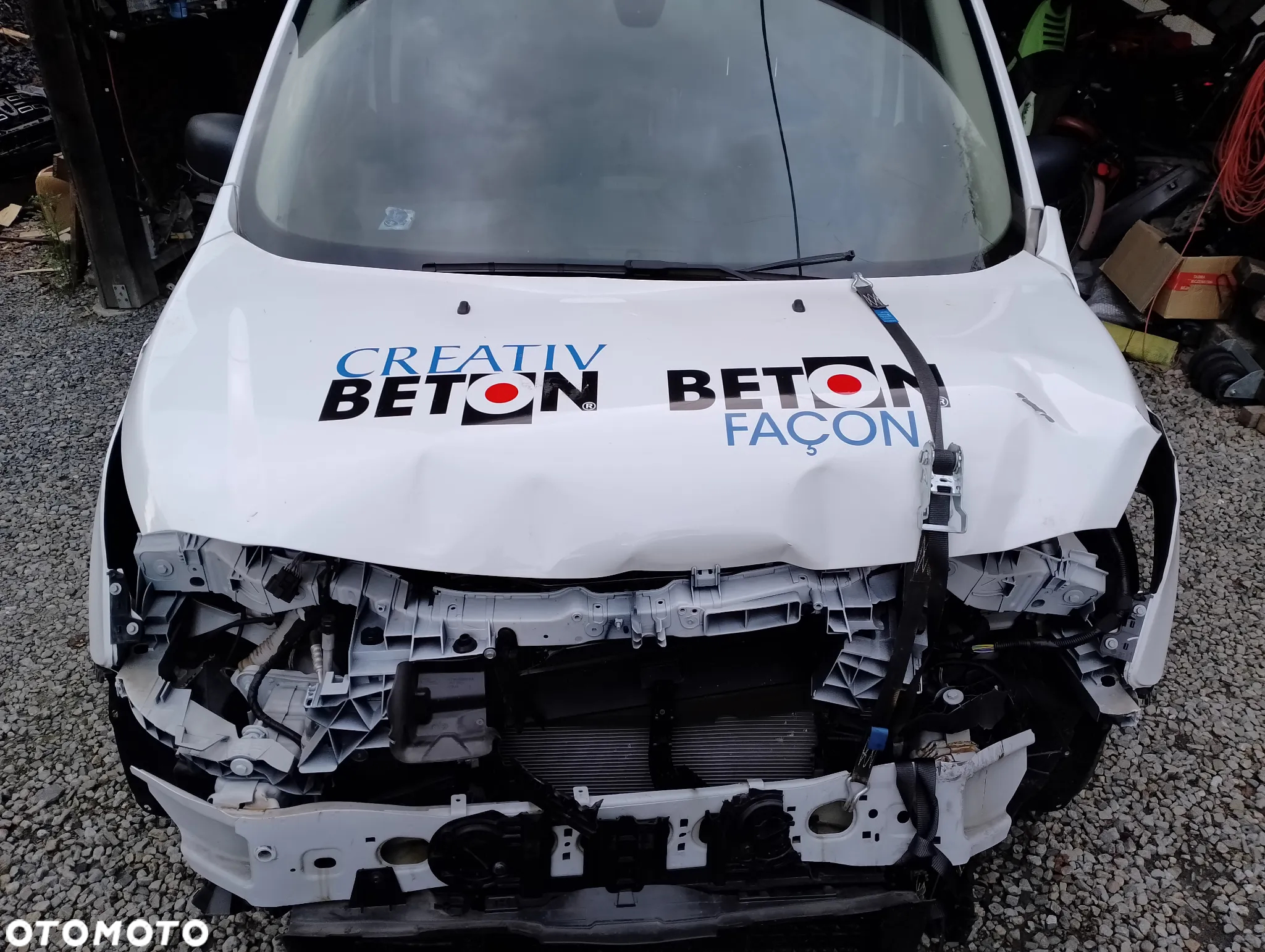 Ford Connect - 11